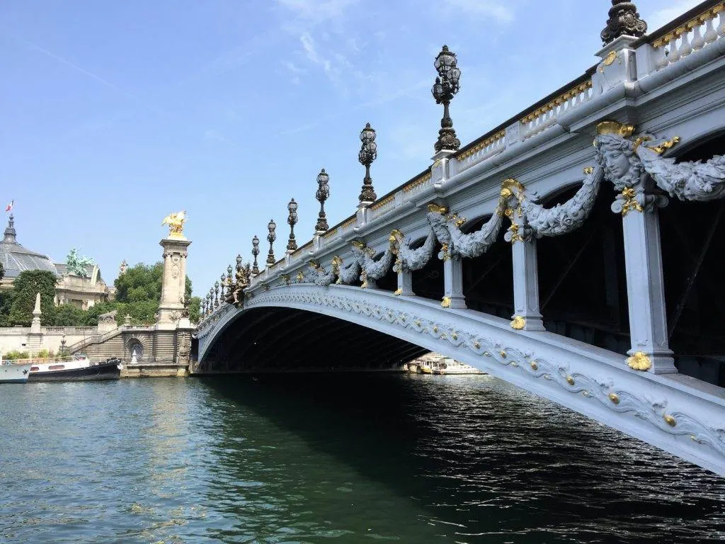 bridge in Paris-4 day Paris itinerary