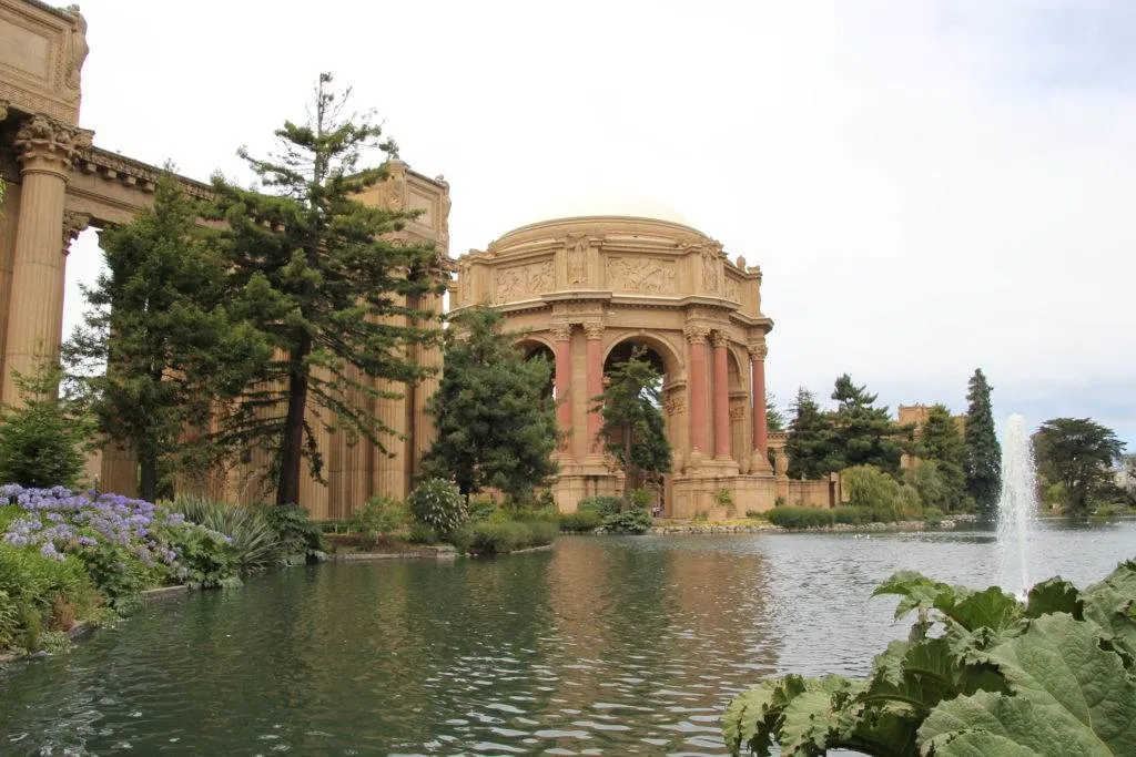 Planning a trip to San Francisco? Check out our list of the top attractions and tours in San Francisco so that you can make the most of your time here. #sanfrancisco #visitsanfrancisco #sanfranciscoattractions #whattodoinsanfrancisco