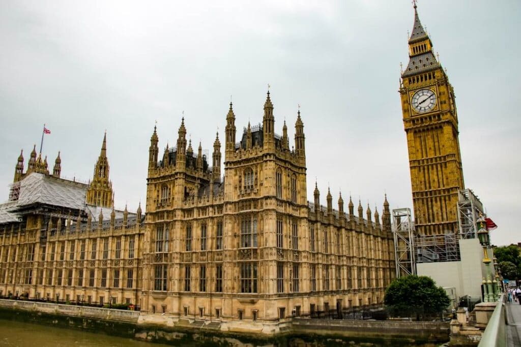 Big Ben_London should be on your London itinerary 