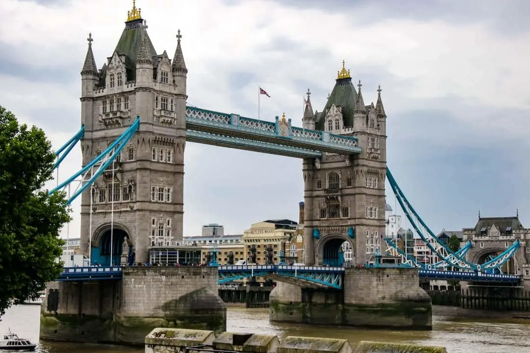 Tower Bridge_London