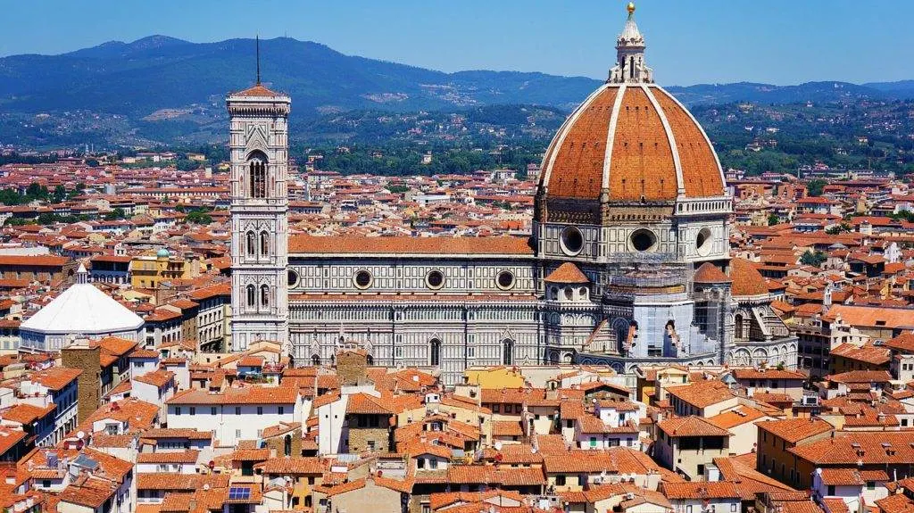 Duomo Florence-towns in Tuscany