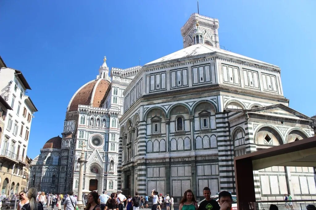 Florence's Piazza Duomo should be on your 2 days in Florence itinerary