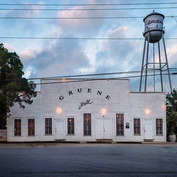 Gruene dance hall-Texas Small Towns and romantic getaways in Texas