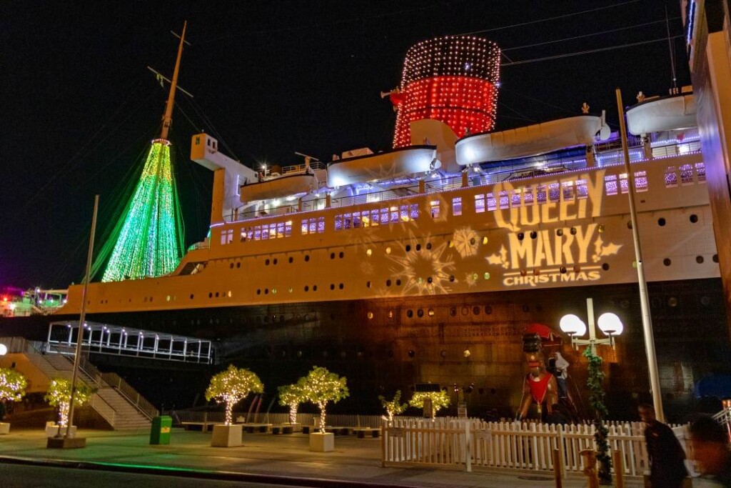 the ship Queen Mary lit up for Christmas 