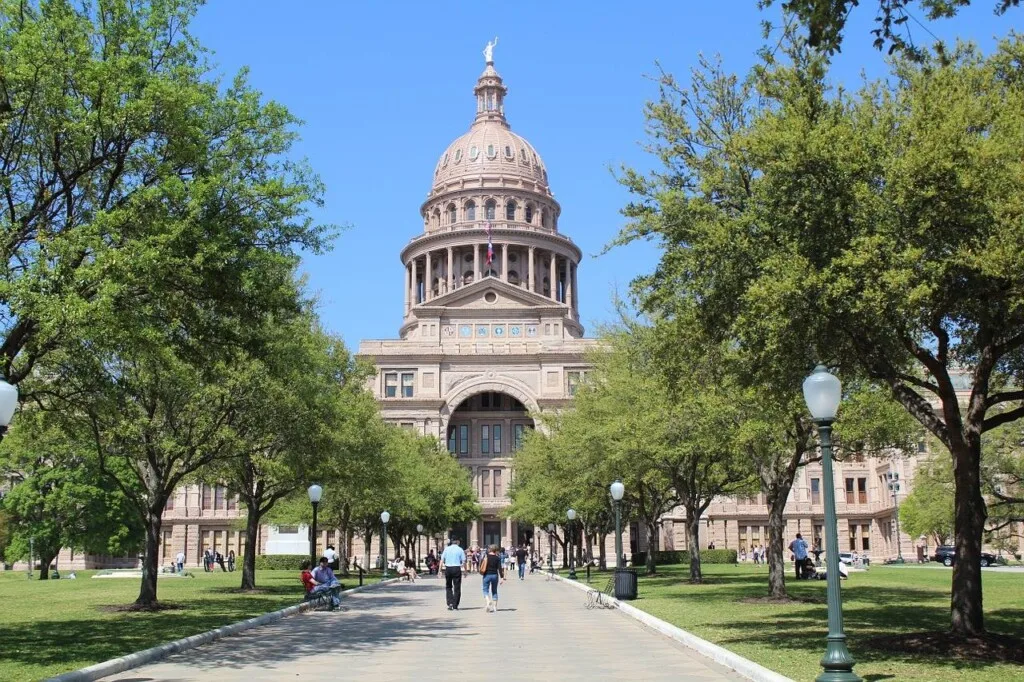 The Austin capital is one of the free things to do in Austin