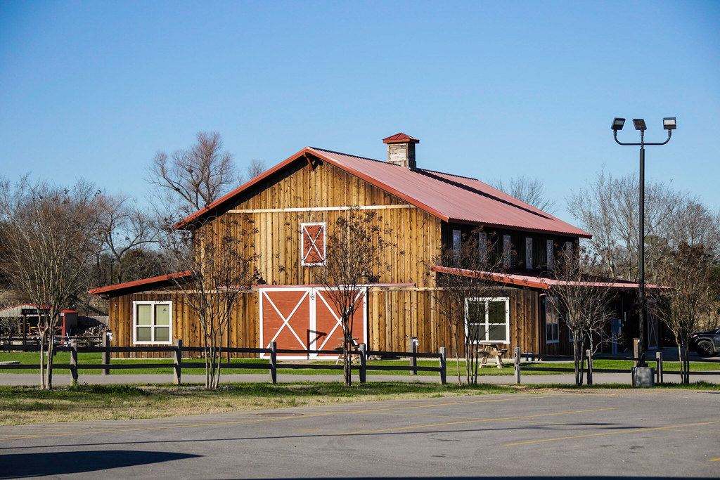 cabins in canton-wedding barn