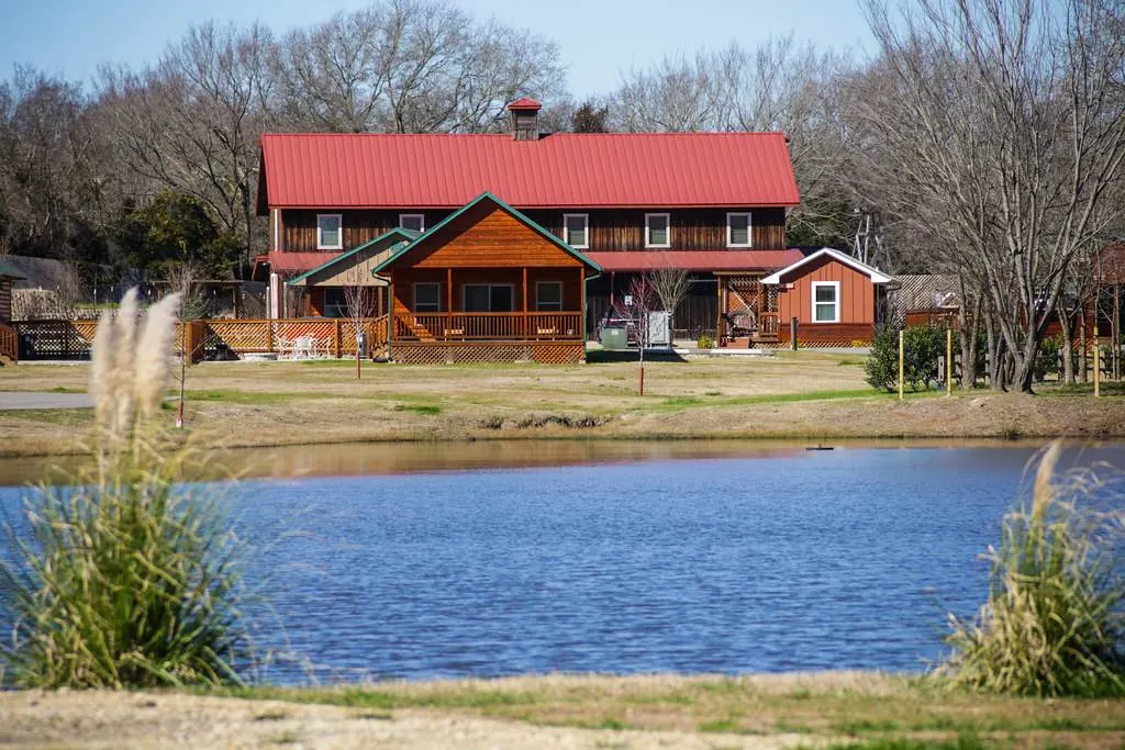 cabins in Canton, Texas