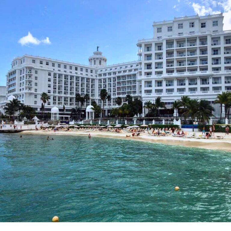 Where to Stay in Cancun: Best Hotels and Areas