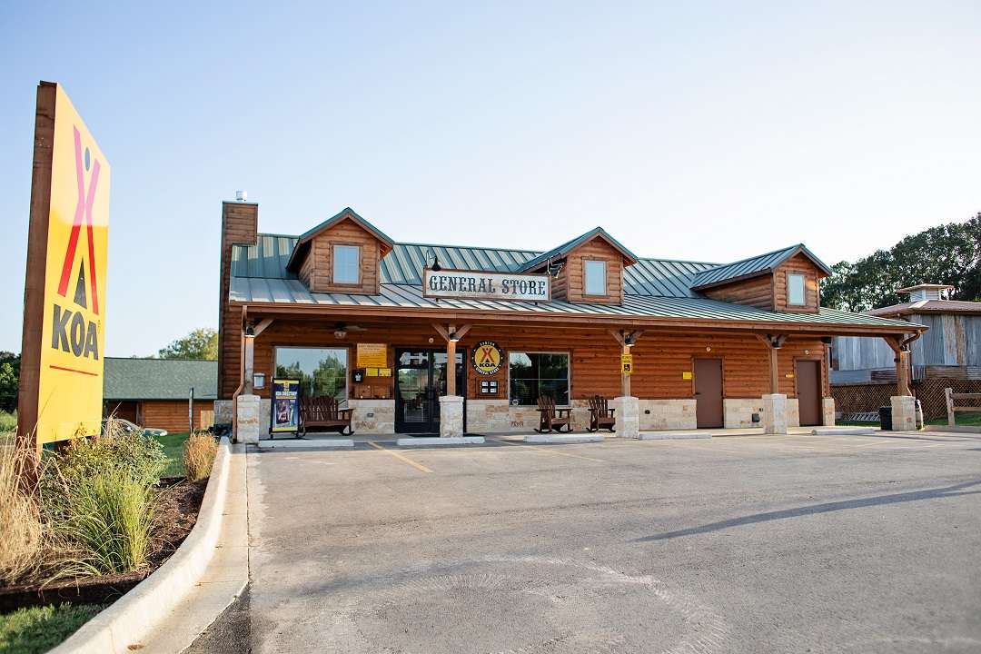 Great Cabins in Canton, Texas Silver Spur Resort Review That Texas Couple