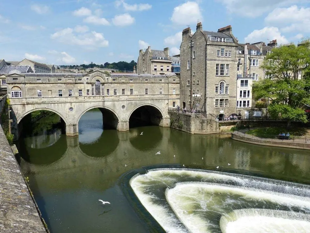 the town of bath and the river-london to bath