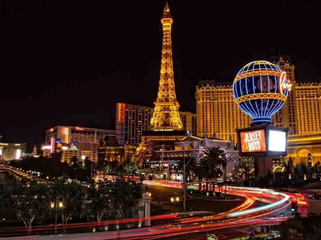 Paris hotel and Eiffel tower in Las Vegas