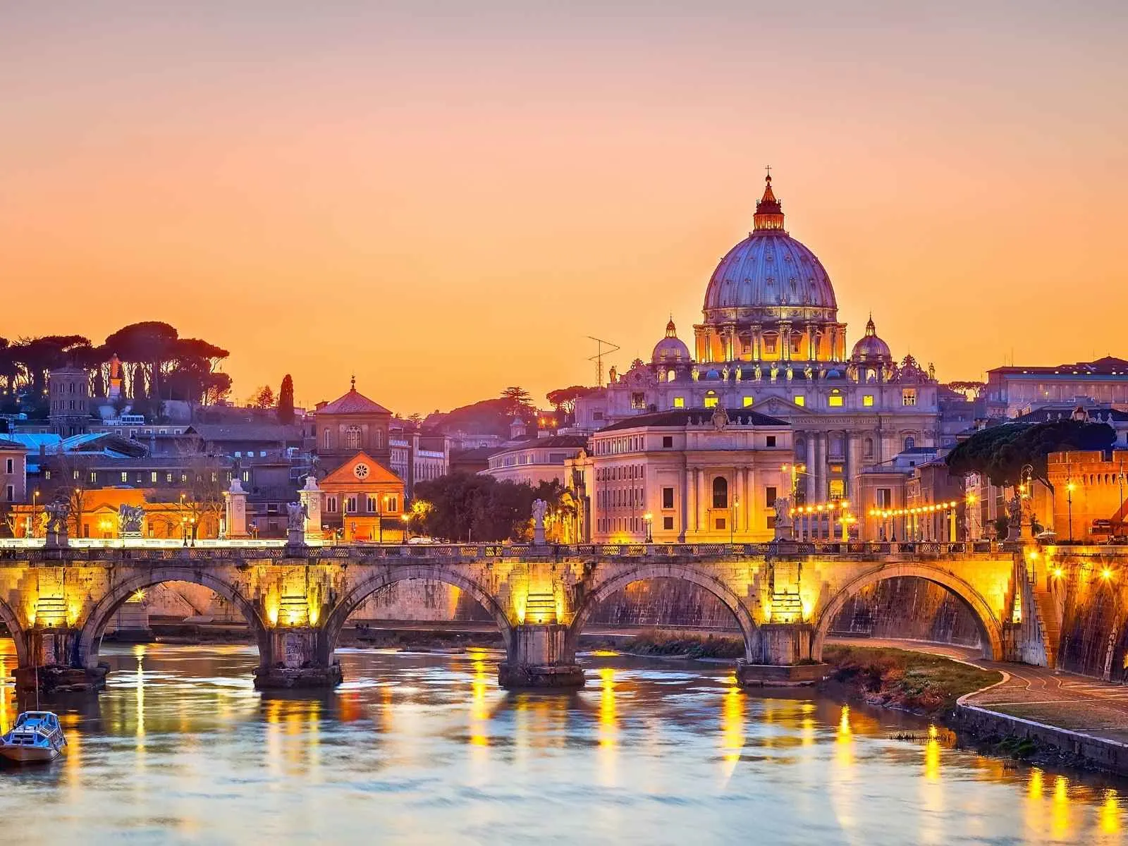 historic buildings in Rome at sunset