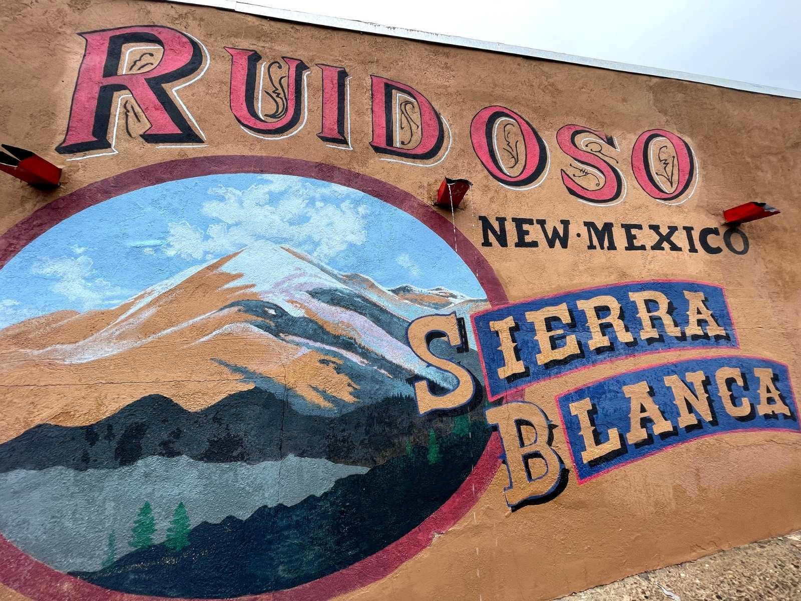 Things to Do in Ruidoso, NM- Mural Hunt