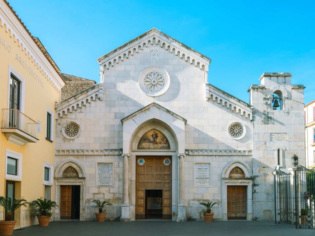 the Duomo di Sorrento is one of the things to do in Sorrento