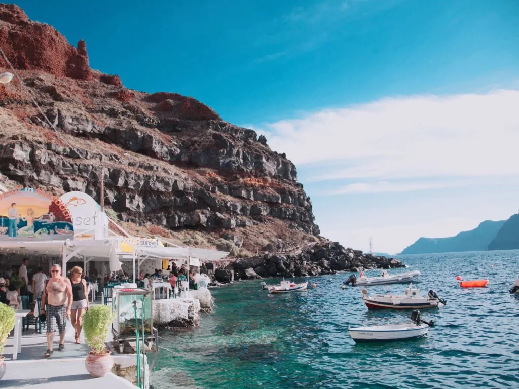 things to do in Oia