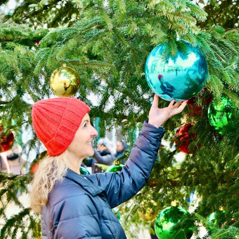 Packing List for Europe in Winter (Christmas Market Edition)